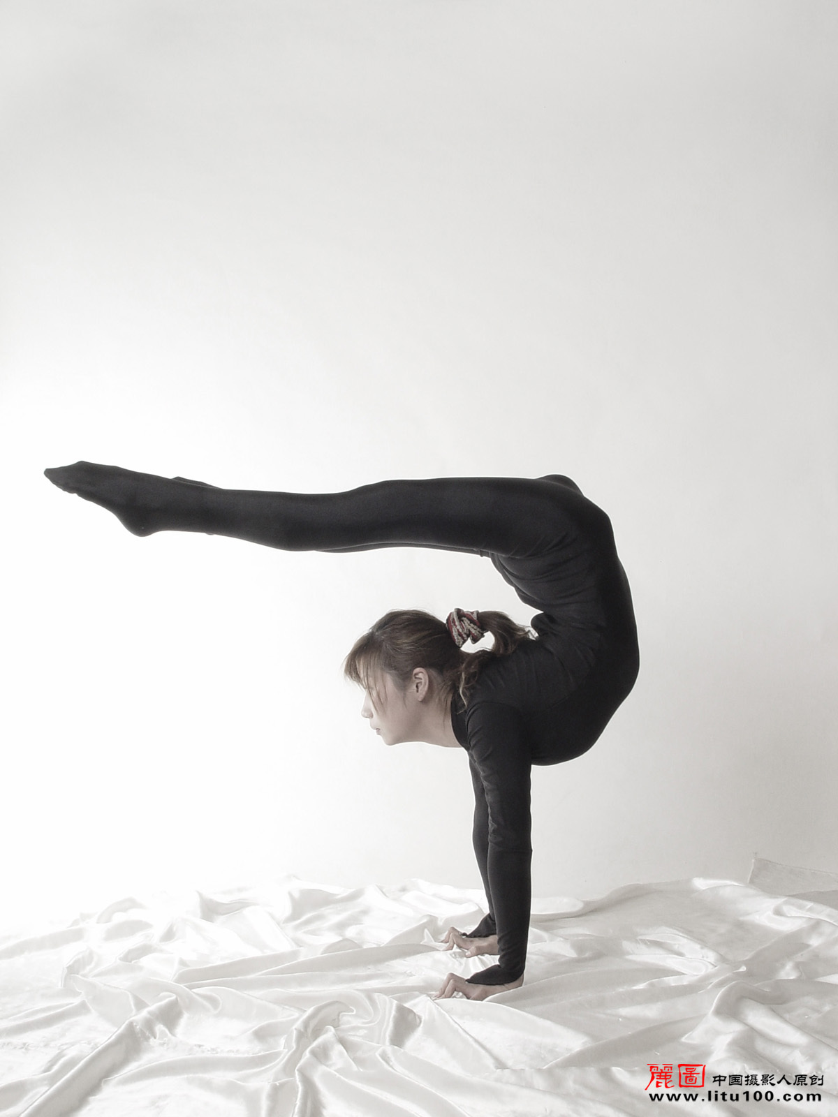 Yi Jia Vol.4 [丽图人像摄影] 最全美女图片站